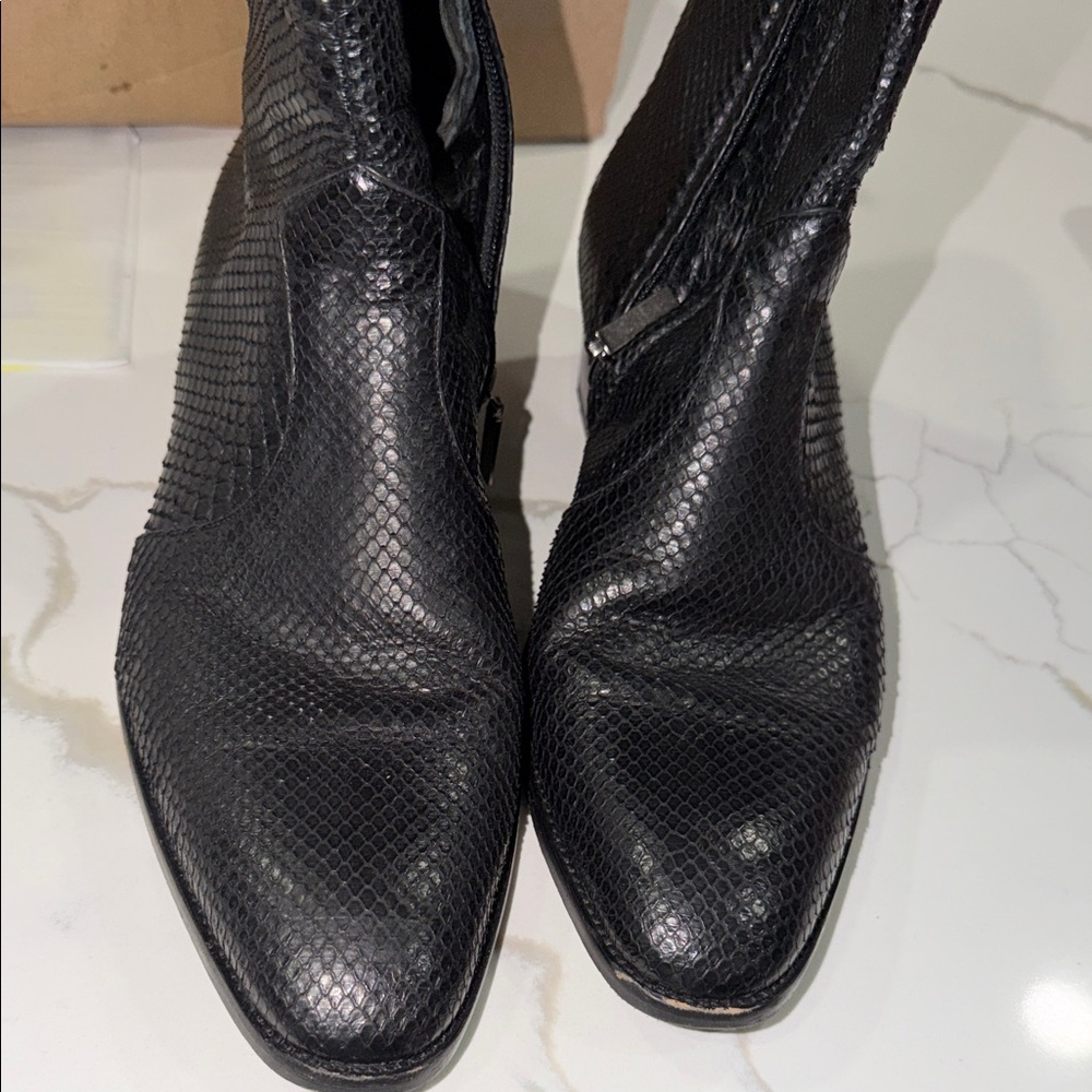 Saint Laurent
Python Leather Trim Embellishment Boots